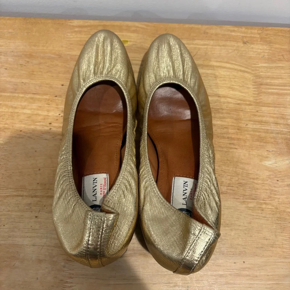 Lanvin Metallic Gold Block Heel Pumps Womens Size 39 Laminated Sheepskin Leather